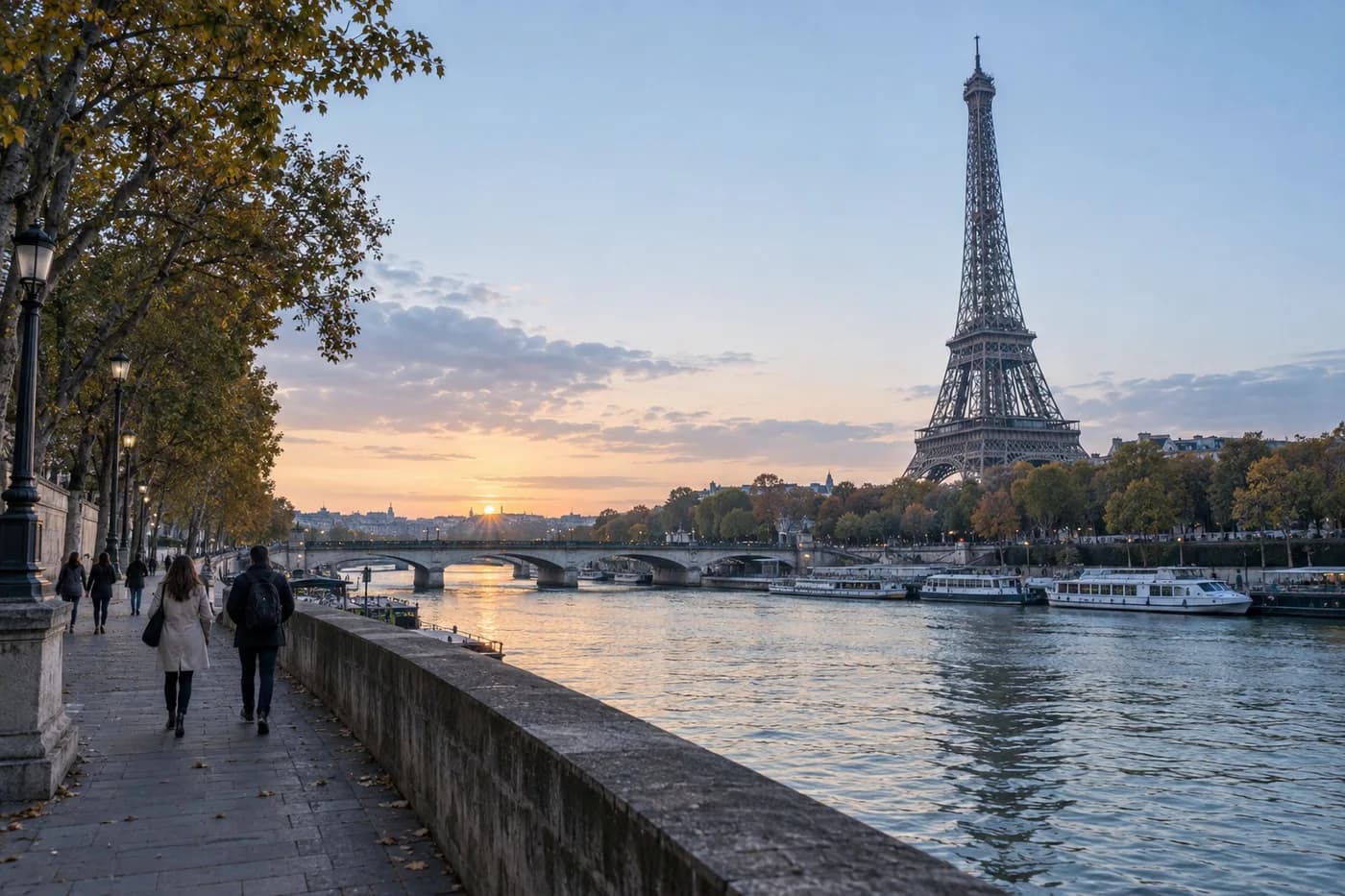 La Seine et la tour Eiffel, Paris.