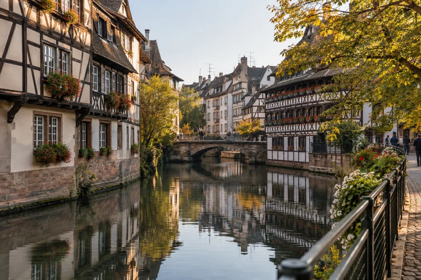 Les canaux de la Petite France, Strasbourg.